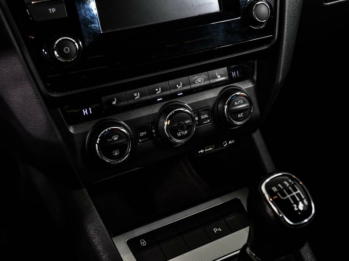 Skoda Octavia с пробегом — 2014 год. Фото: #13