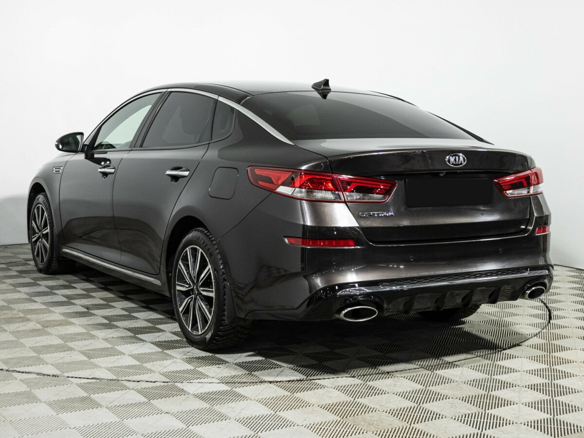 Kia Optima с пробегом — 2018 год. Фото: #6