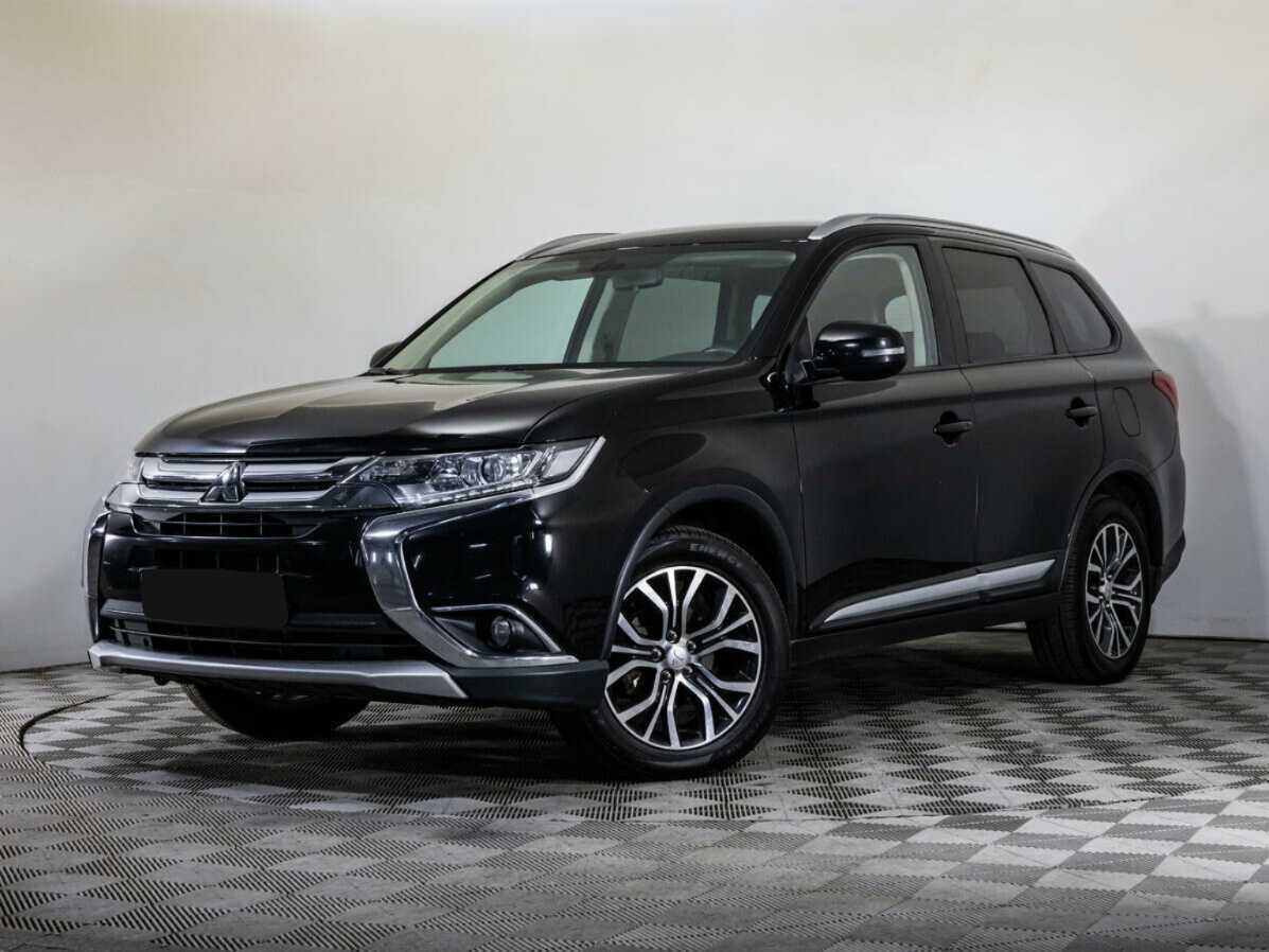 Mitsubishi Outlander с пробегом — 2017 год. Посмотреть фото