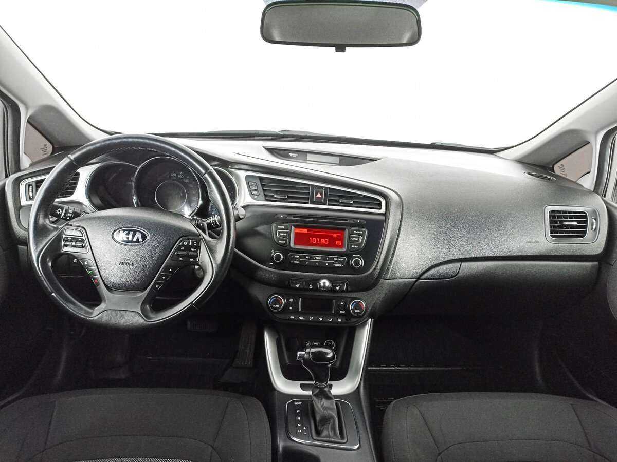 Kia Ceed с пробегом — 2018 год. Фото: #11