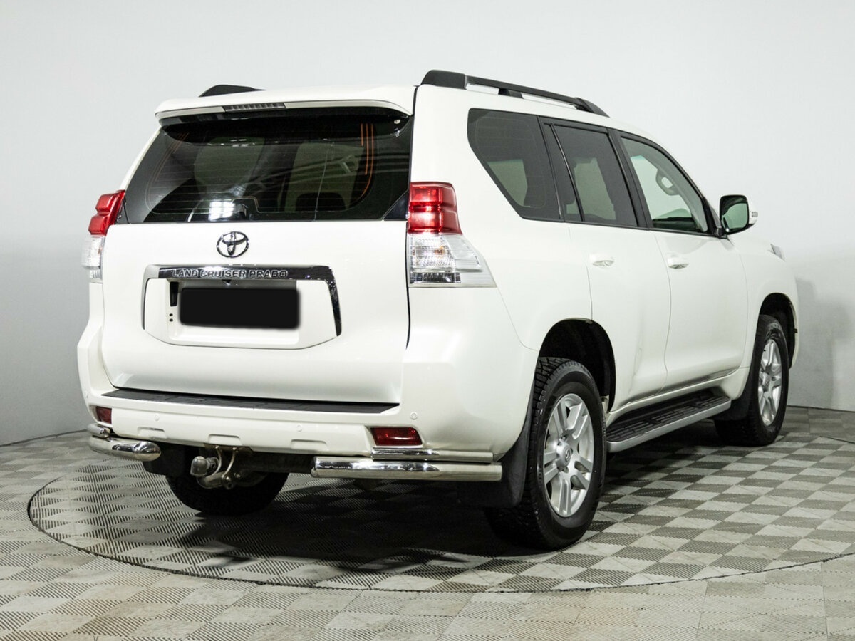 Toyota Land Cruiser Prado с пробегом — 2013 год. Фото: #3