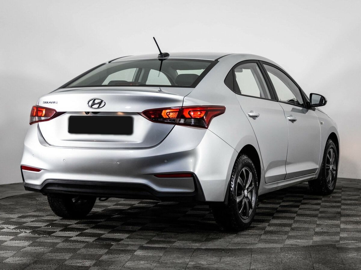 Hyundai Solaris с пробегом — 2018 год. Фото: #3