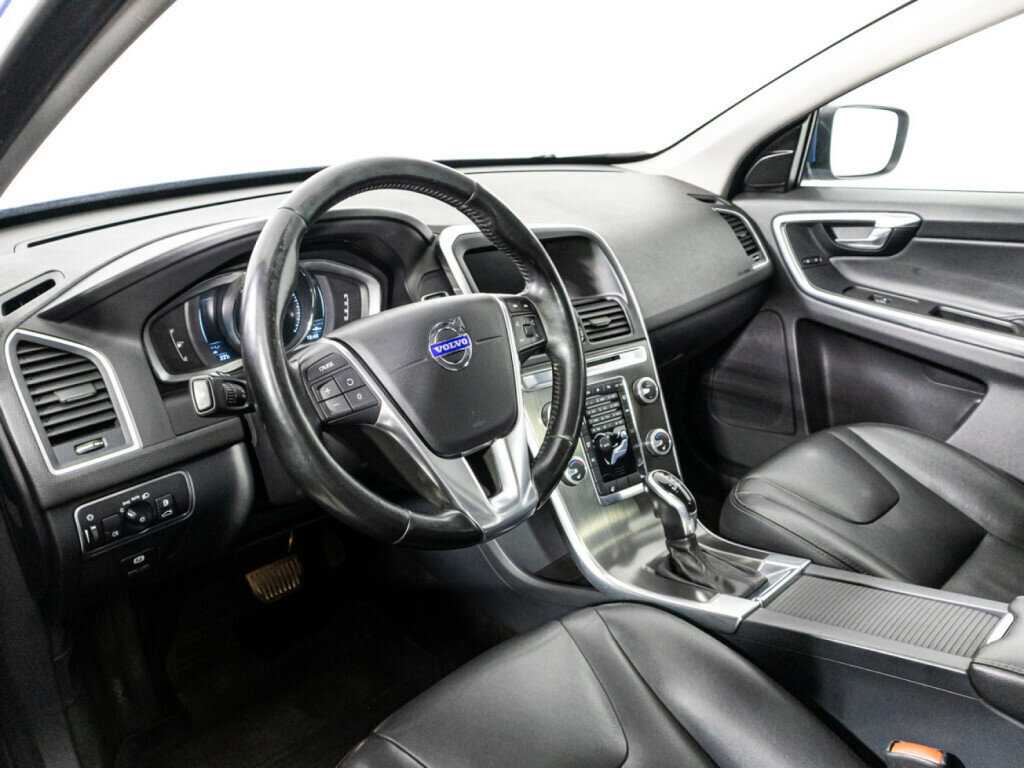 Volvo XC60 с пробегом — 2014 год. Фото: #10