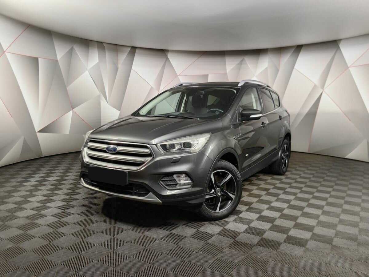 Ford Kuga с пробегом — 2017 год. Фото: #0
