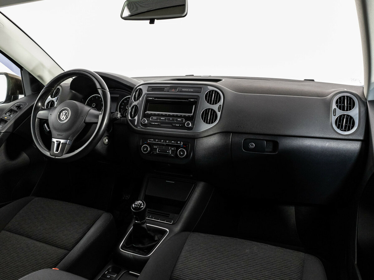 Volkswagen Tiguan с пробегом — 2014 год. Фото: #6