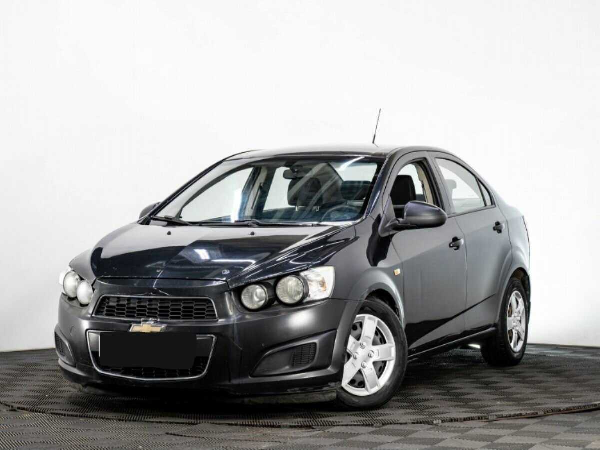 Chevrolet Aveo с пробегом — 2012 год. Фото: #0