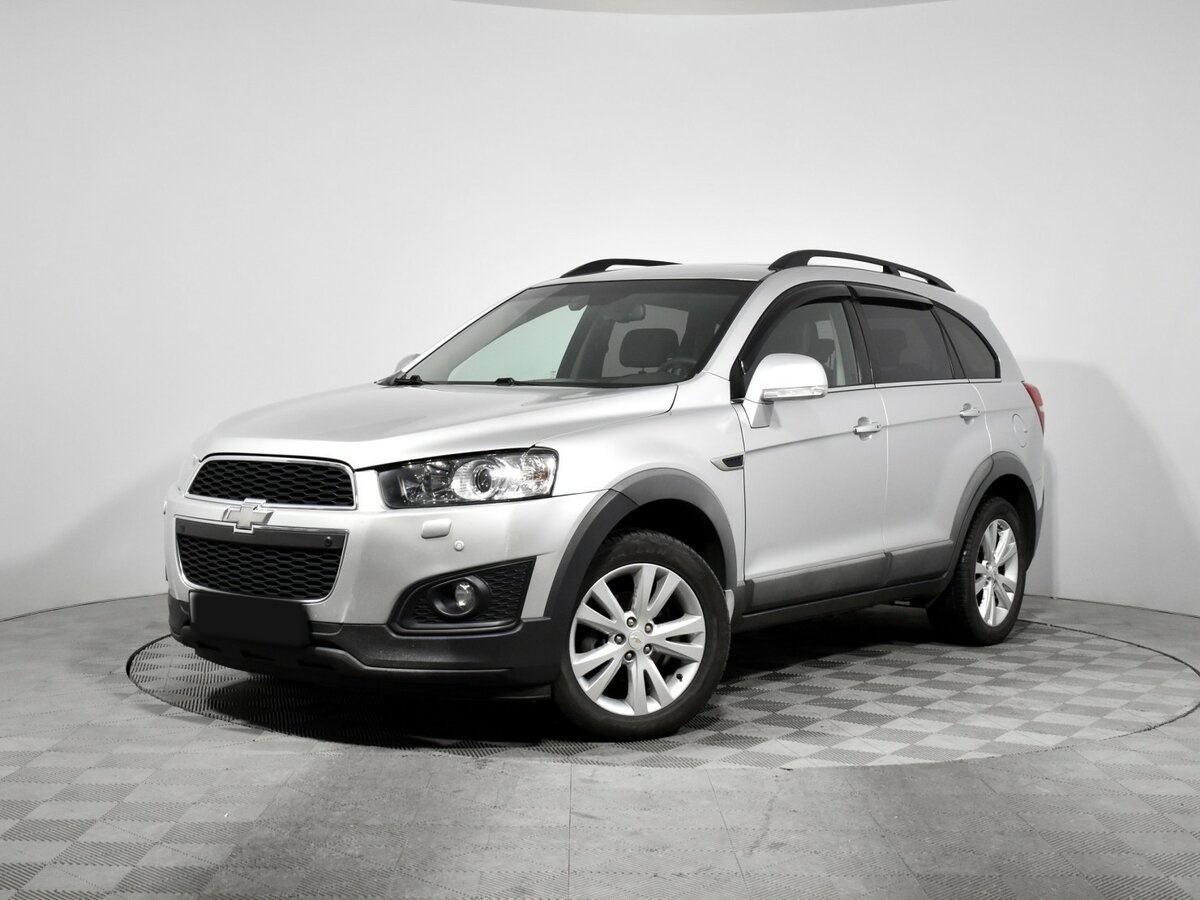 Chevrolet Captiva с пробегом — 2013 год. Фото: #0
