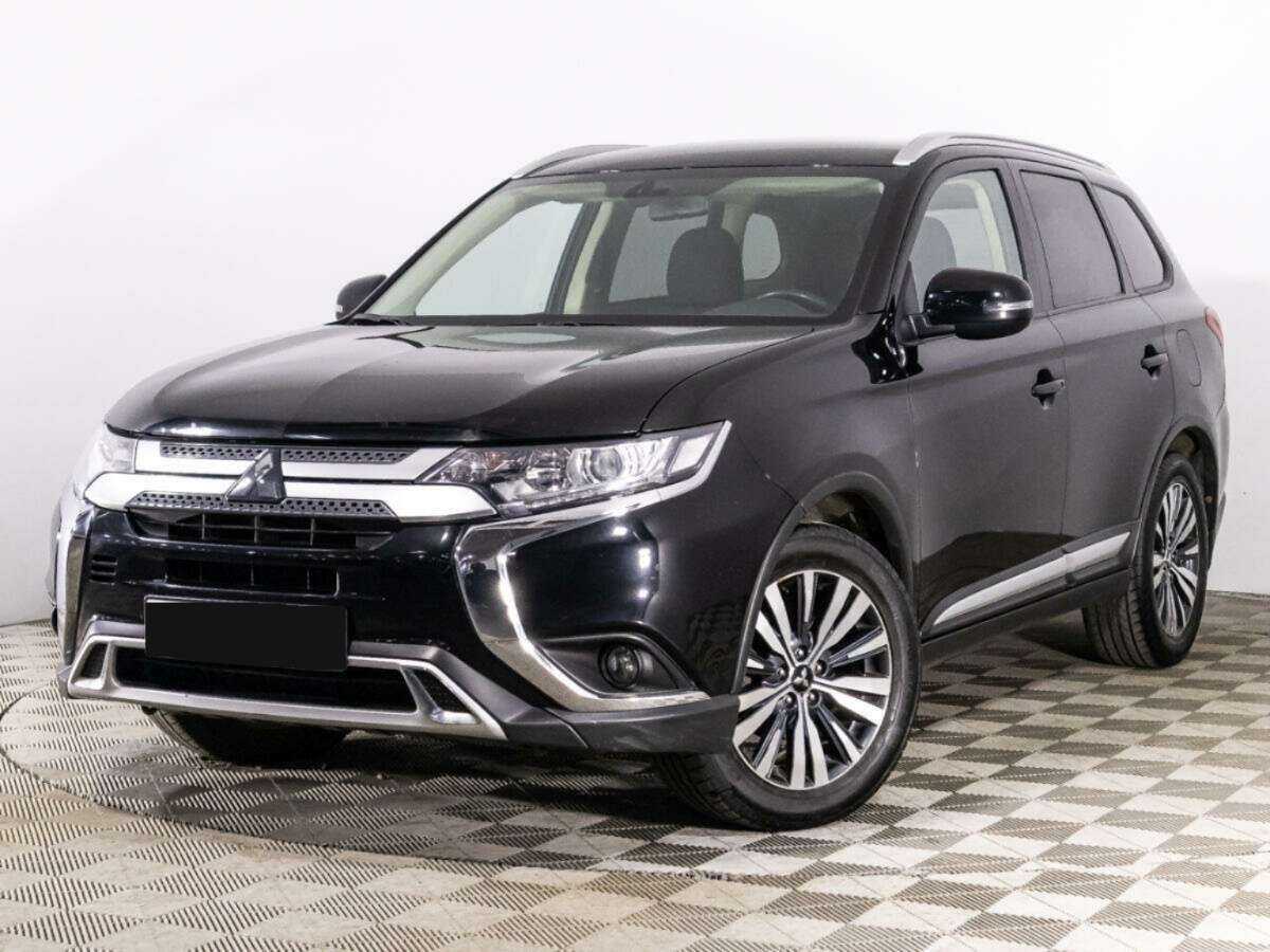 Mitsubishi Outlander с пробегом — 2020 год. Фото: #0