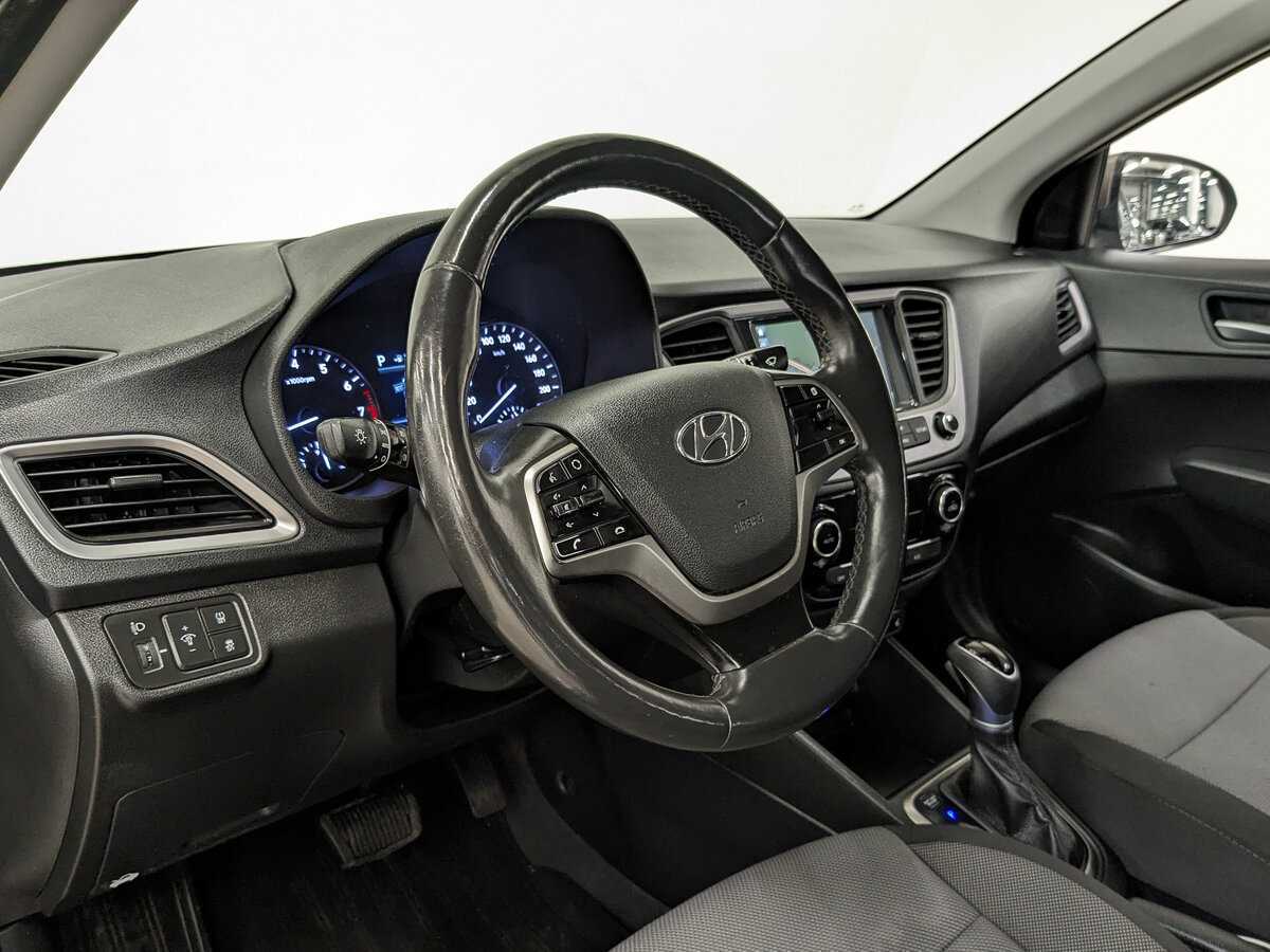 Hyundai Solaris с пробегом — 2018 год. Фото: #10