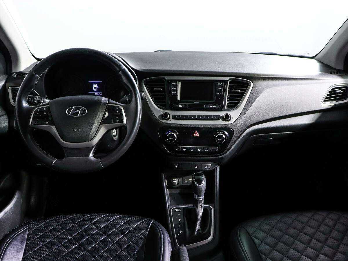 Hyundai Solaris с пробегом — 2017 год. Фото: #11