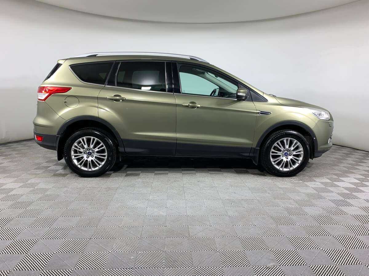 Ford Kuga с пробегом — 2014 год. Фото: #3