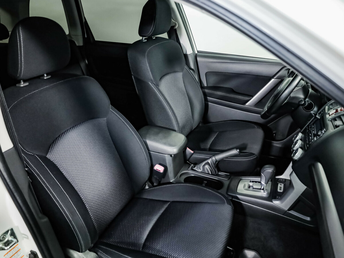 Subaru Forester с пробегом — 2014 год. Фото: #19