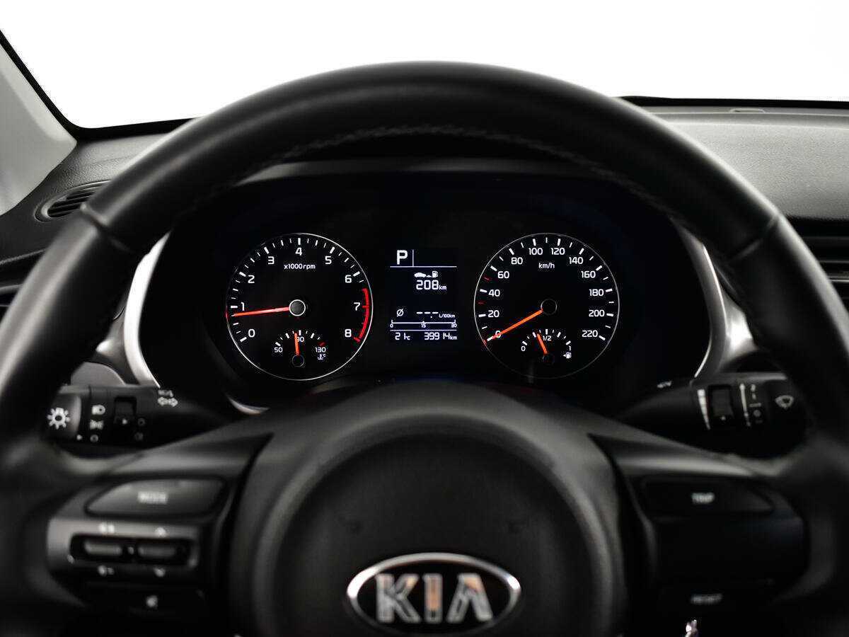 Kia Rio с пробегом — 2020 год. Фото: #10
