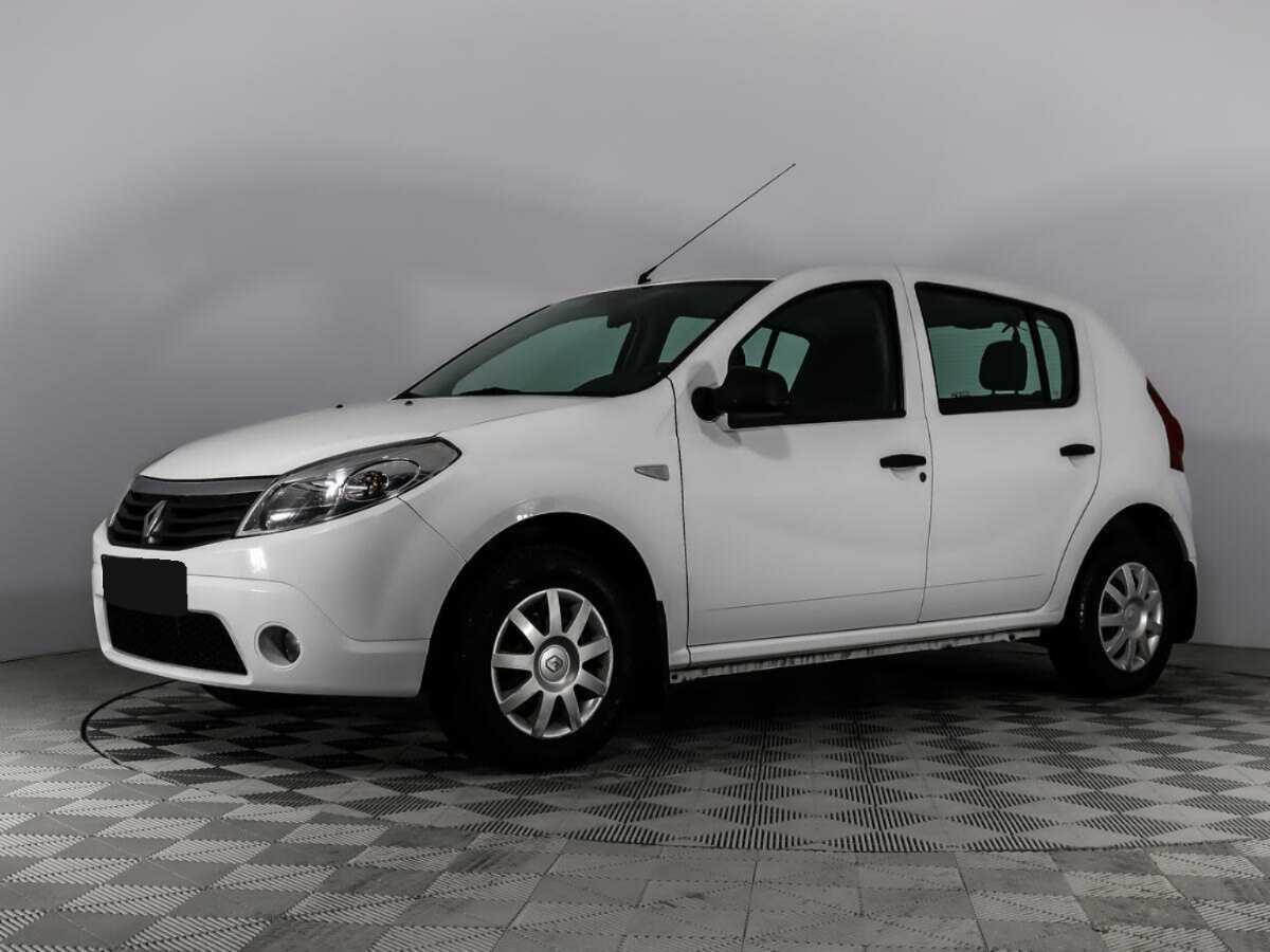 Renault Sandero с пробегом — 2014 год. Посмотреть фото
