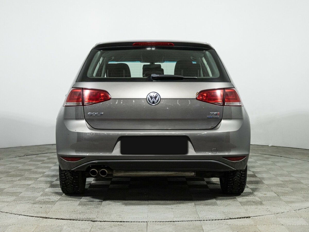 Volkswagen Golf с пробегом — 2013 год. Фото: #5