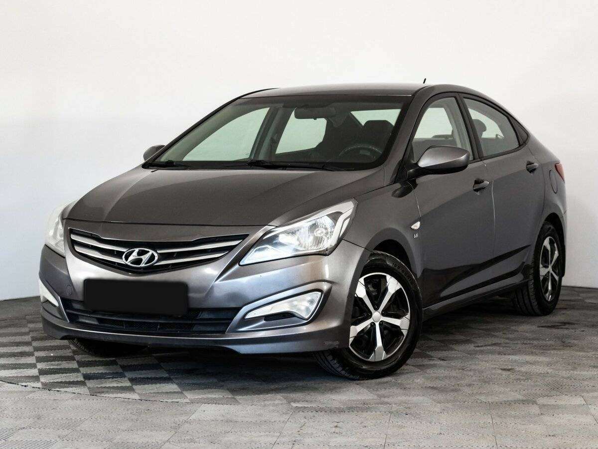 Hyundai Solaris с пробегом — 2015 год. Посмотреть фото