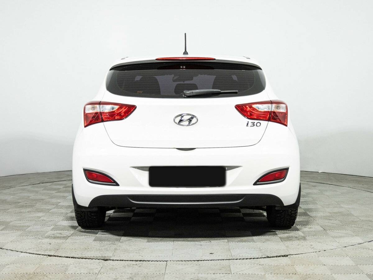 Hyundai i30 с пробегом — 2014 год. Фото: #5