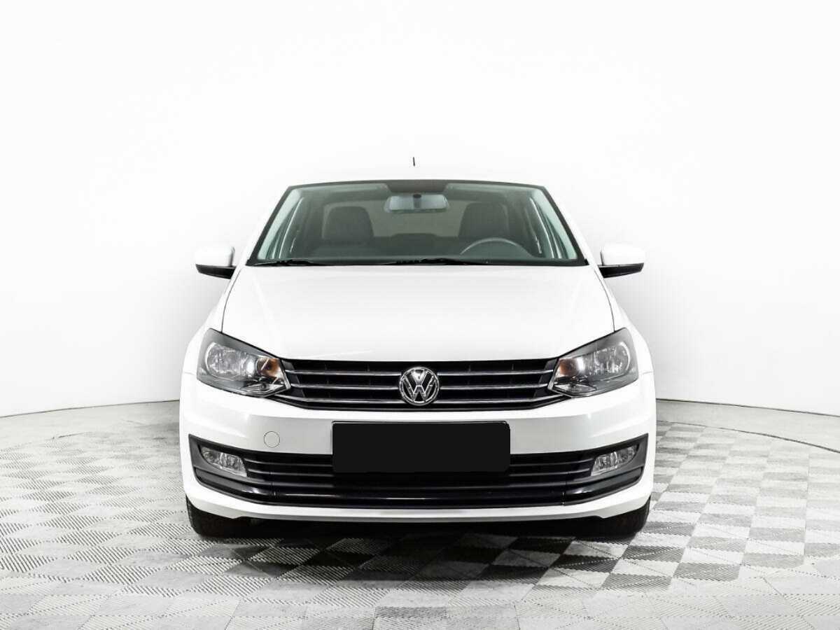 Volkswagen Polo с пробегом — 2019 год. Фото: #1