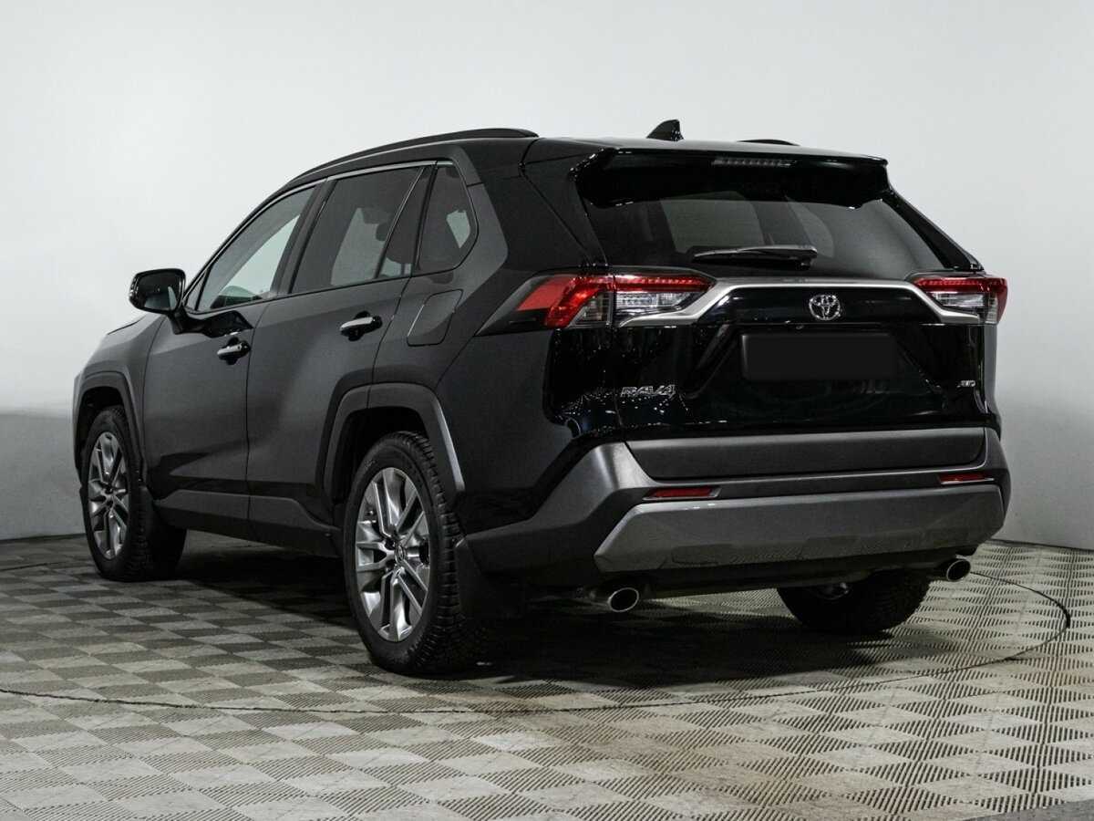Toyota RAV4 с пробегом — 2020 год. Фото: #5