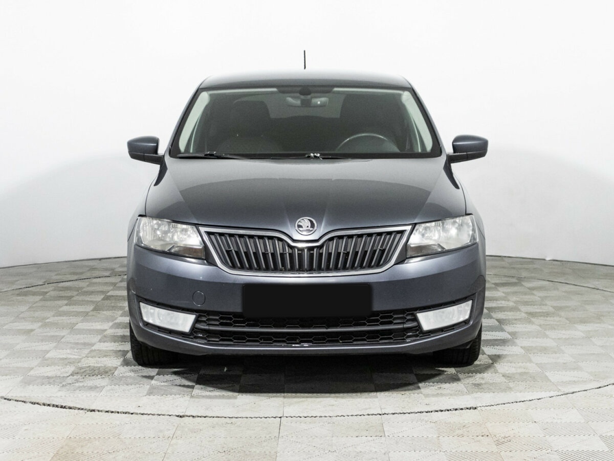 Skoda Rapid с пробегом — 2016 год. Фото: #1
