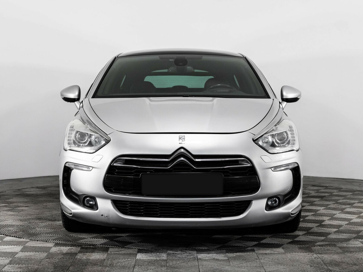 Citroen DS5 с пробегом — 2012 год. Фото: #1