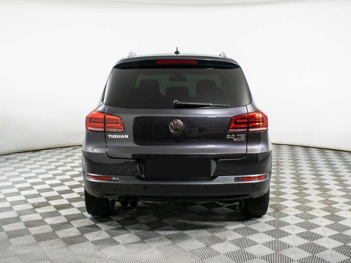 Volkswagen Tiguan с пробегом — 2016 год. Фото: #4