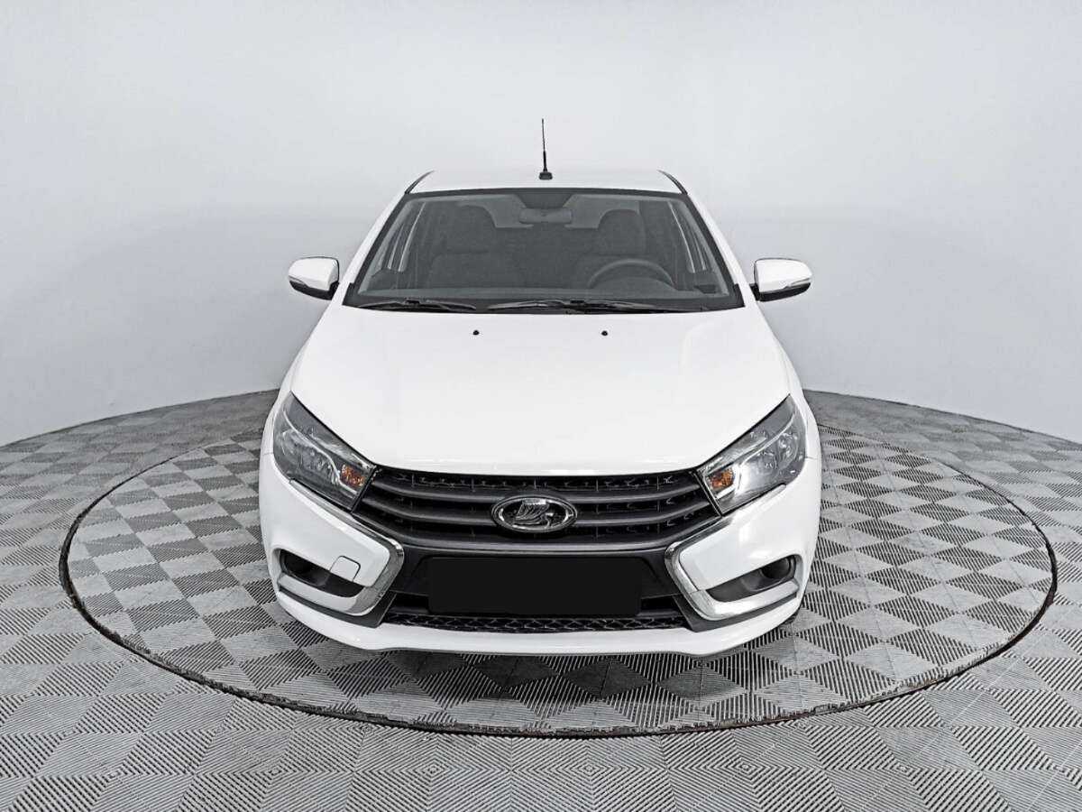 Lada (ВАЗ) Vesta с пробегом — 2020 год. Фото: #1