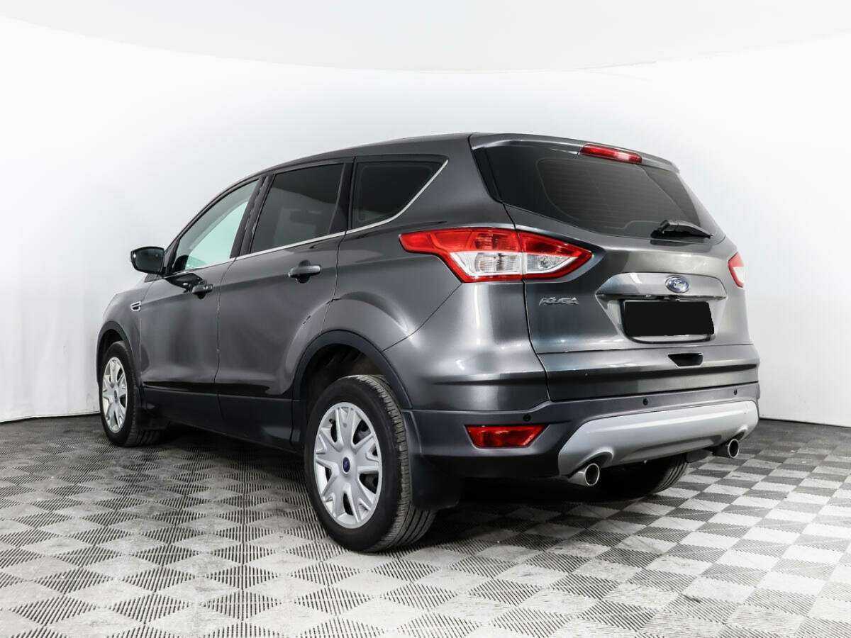 Ford Kuga с пробегом — 2016 год. Фото: #6