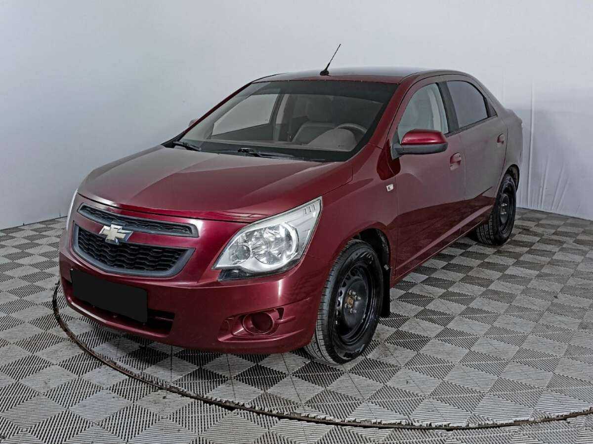 Chevrolet Cobalt с пробегом — 2014 год. Посмотреть фото