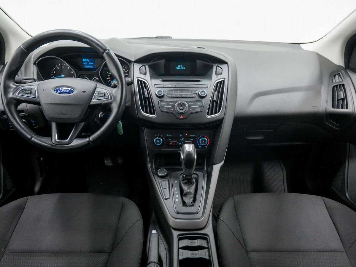 Ford Focus с пробегом — 2017 год. Фото: #12