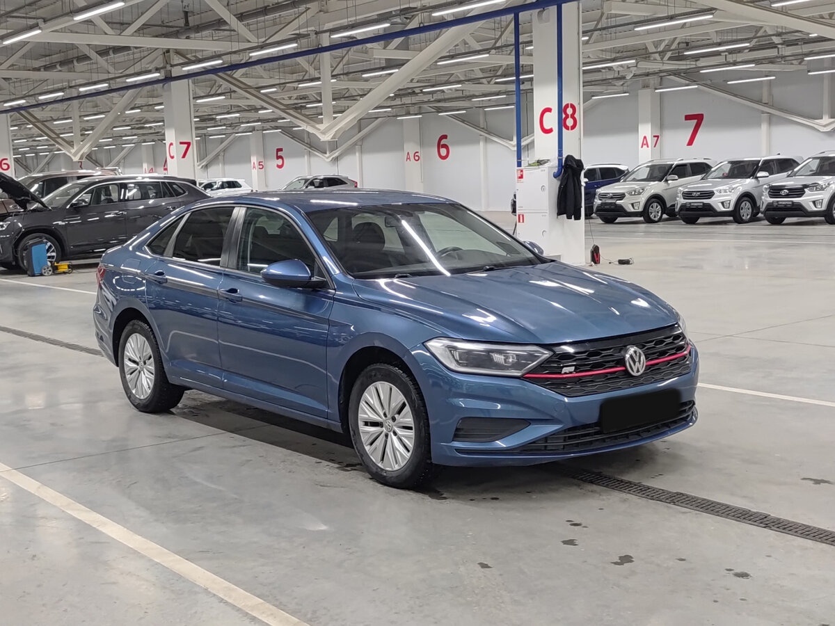 Volkswagen Jetta с пробегом — 2019 год. Фото: #2