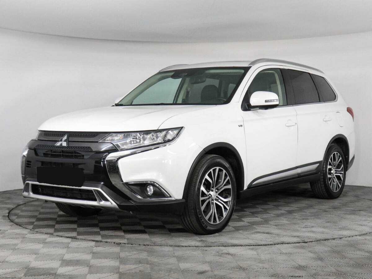 Mitsubishi Outlander с пробегом — 2018 год. Фото: #0