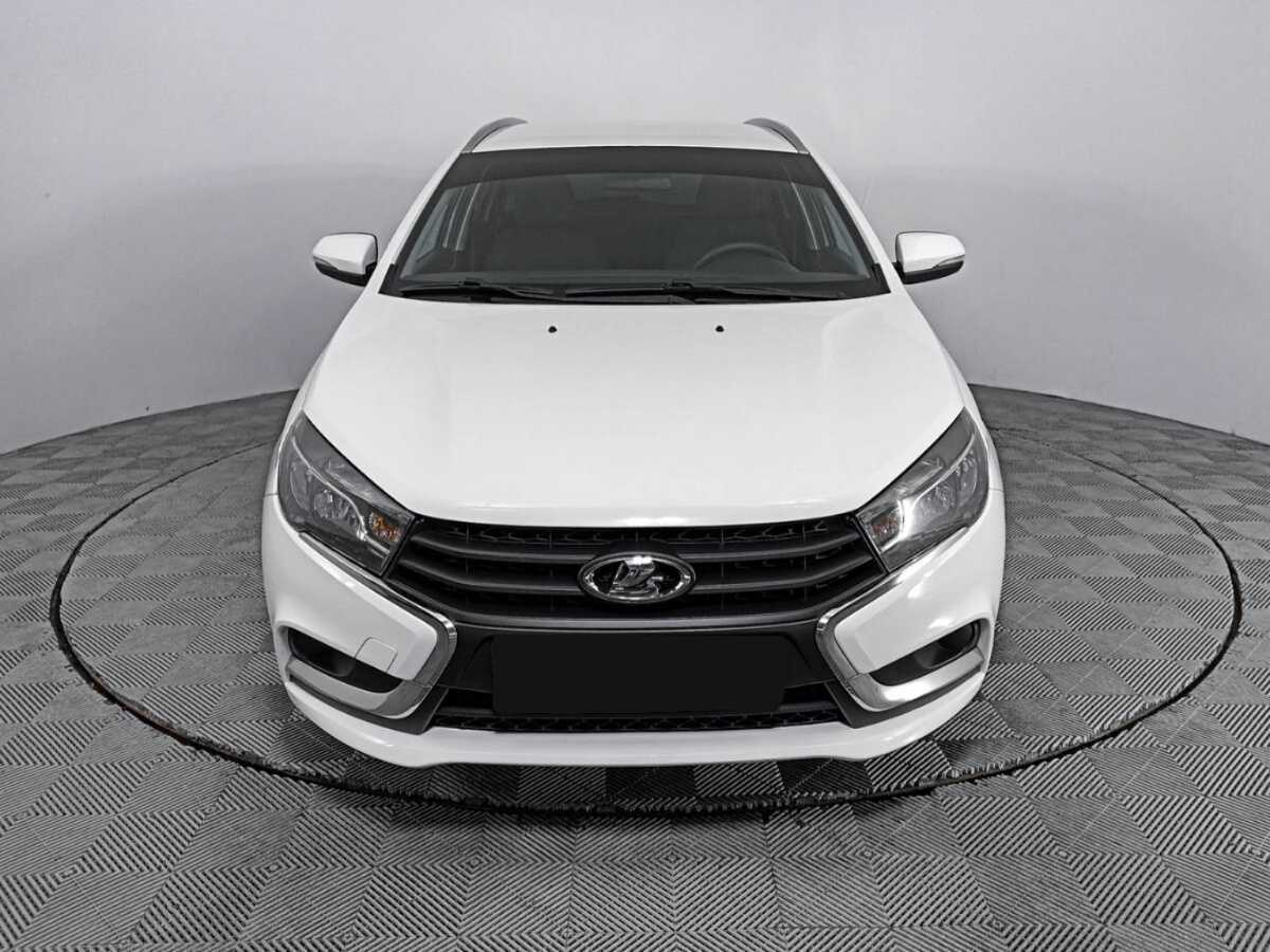 Lada (ВАЗ) Vesta с пробегом — 2021 год. Фото: #1