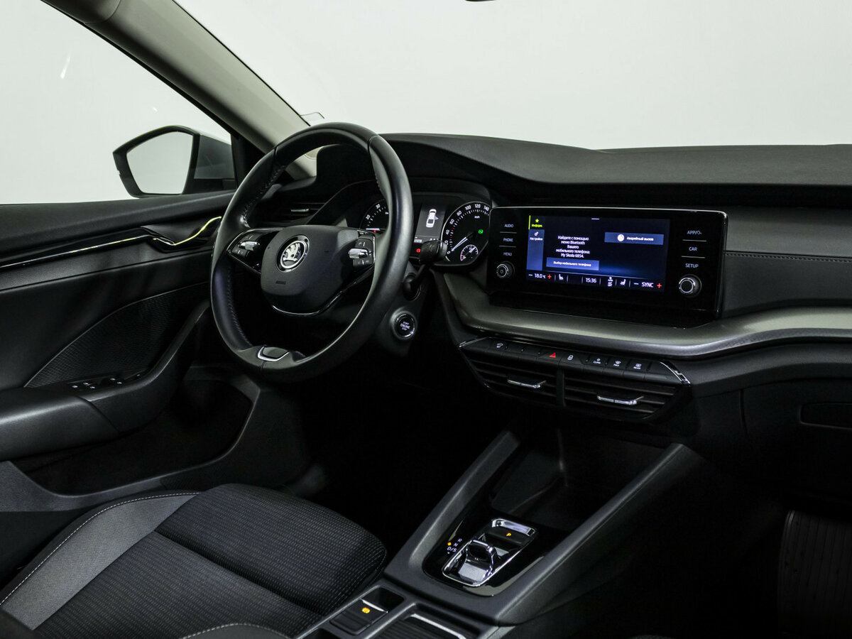 Skoda Octavia с пробегом — 2020 год. Фото: #6