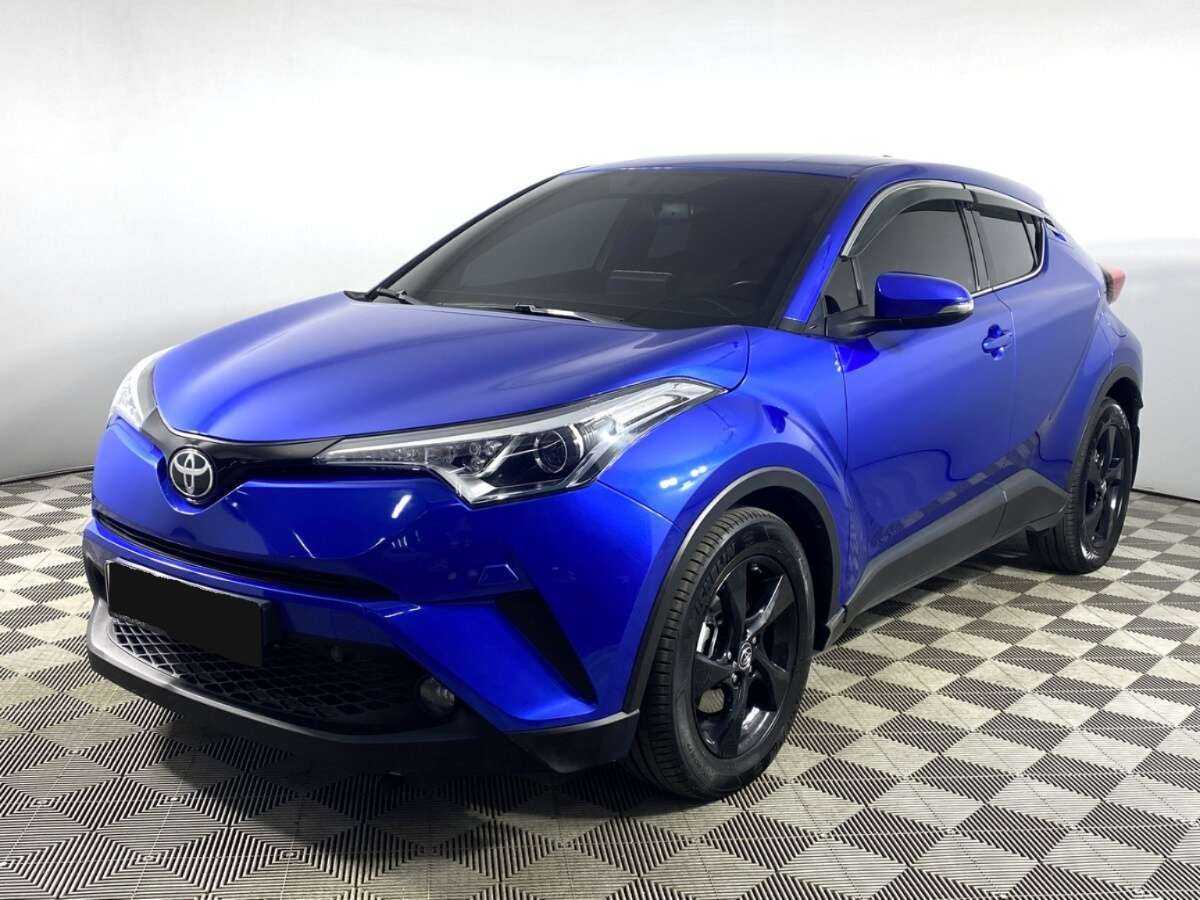 Toyota C-HR с пробегом — 2019 год. Посмотреть фото