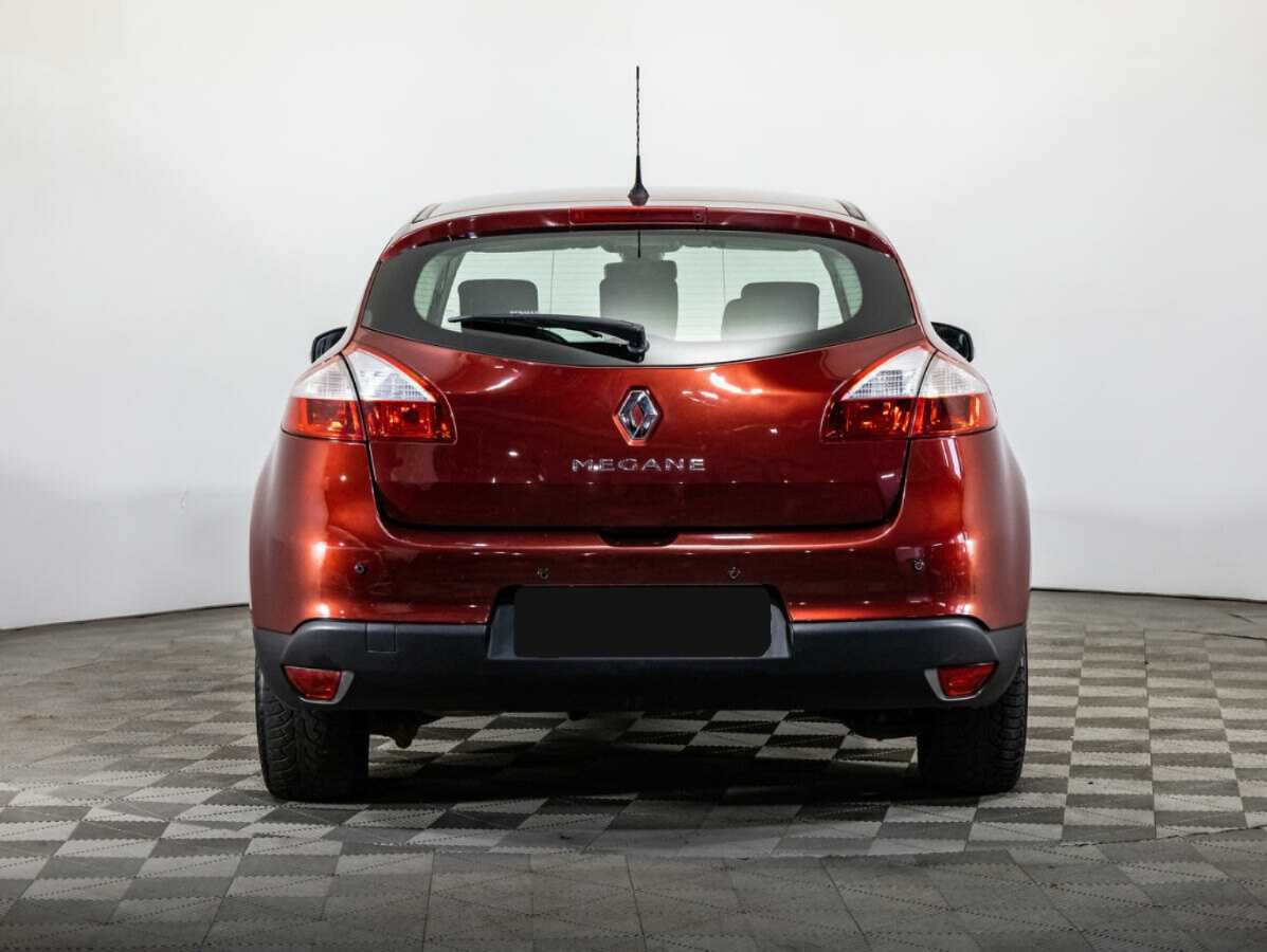 Renault Megane с пробегом — 2014 год. Фото: #4