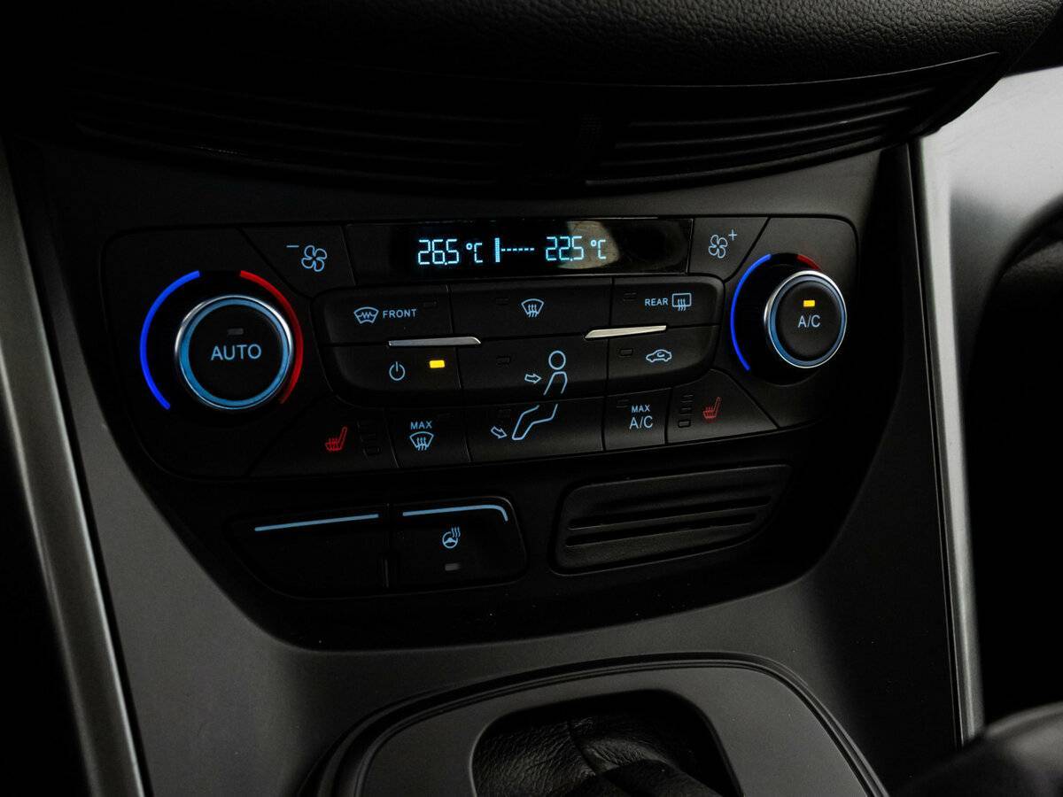 Ford Kuga с пробегом — 2017 год. Фото: #10