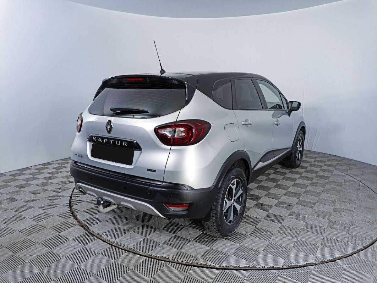 Renault Kaptur с пробегом — 2017 год. Фото: #4