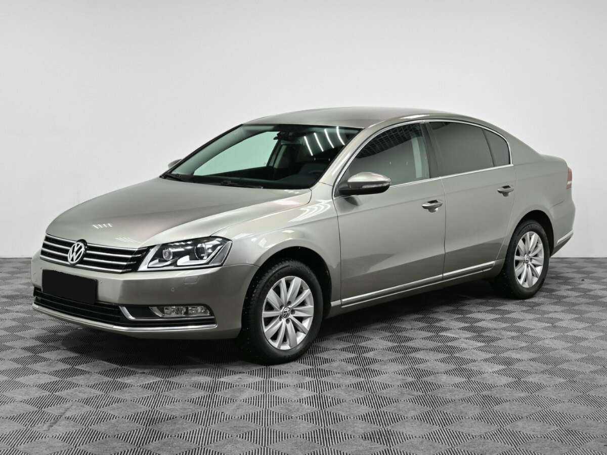 Volkswagen Passat с пробегом — 2014 год. Посмотреть фото