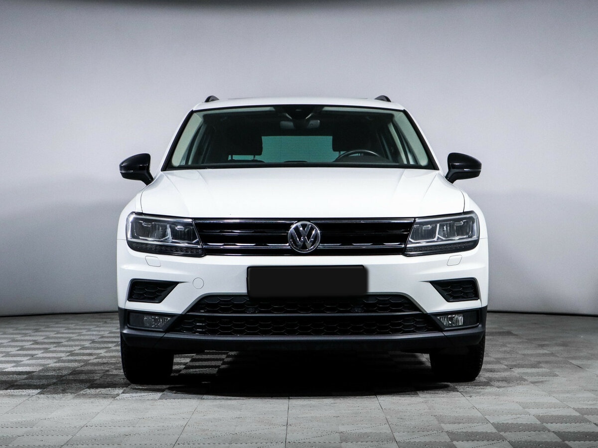 Volkswagen Tiguan с пробегом — 2020 год. Фото: #1