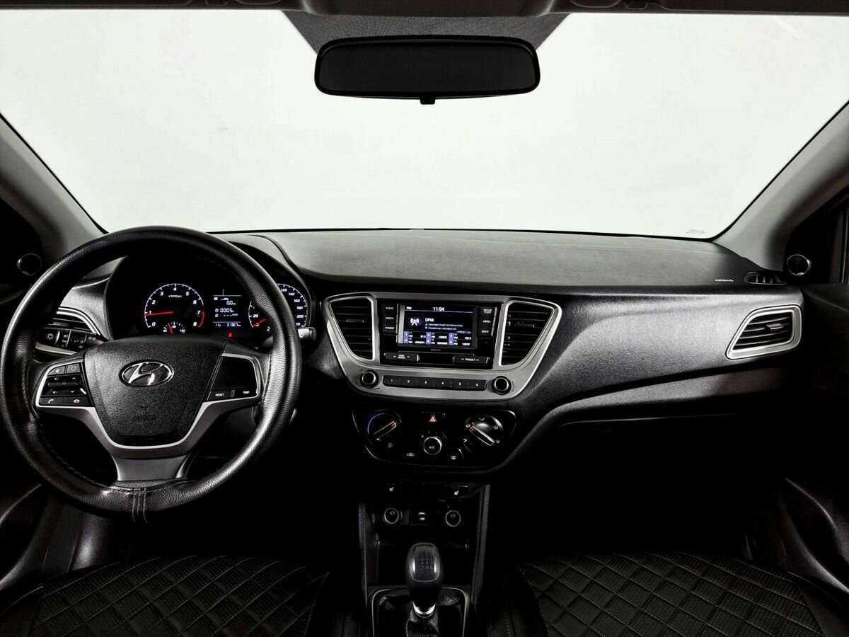 Hyundai Solaris с пробегом — 2020 год. Фото: #8
