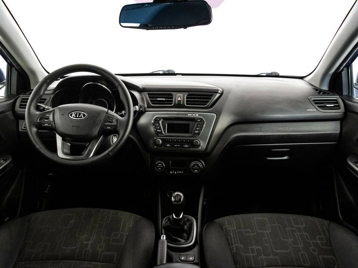 Kia Rio с пробегом — 2012 год. Фото: #7