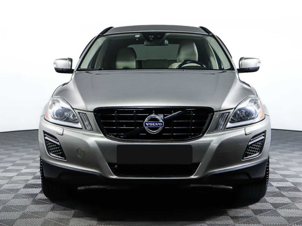 Volvo XC60 с пробегом — 2012 год. Фото: #1