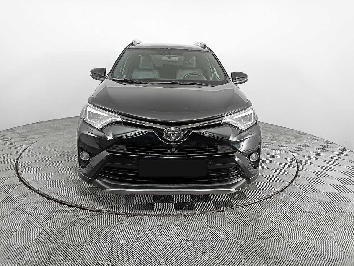 Toyota RAV4 с пробегом — 2019 год. Фото: #1