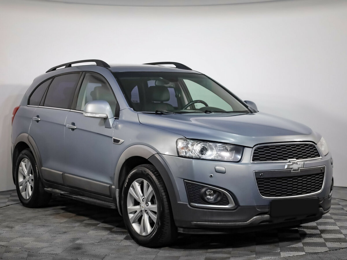 Chevrolet Captiva с пробегом — 2013 год. Фото: #2