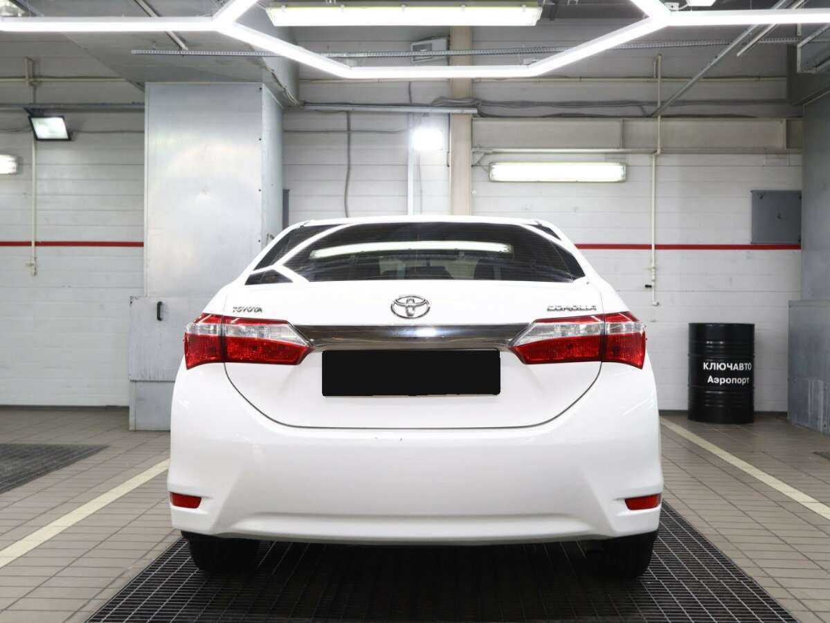 Toyota Corolla с пробегом — 2014 год. Фото: #3