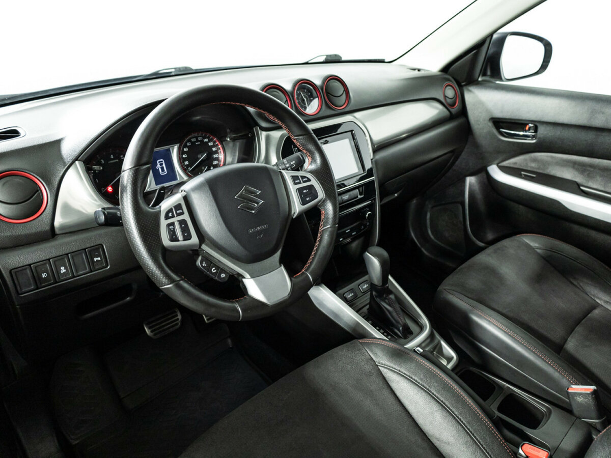 Suzuki Vitara с пробегом — 2018 год. Фото: #10