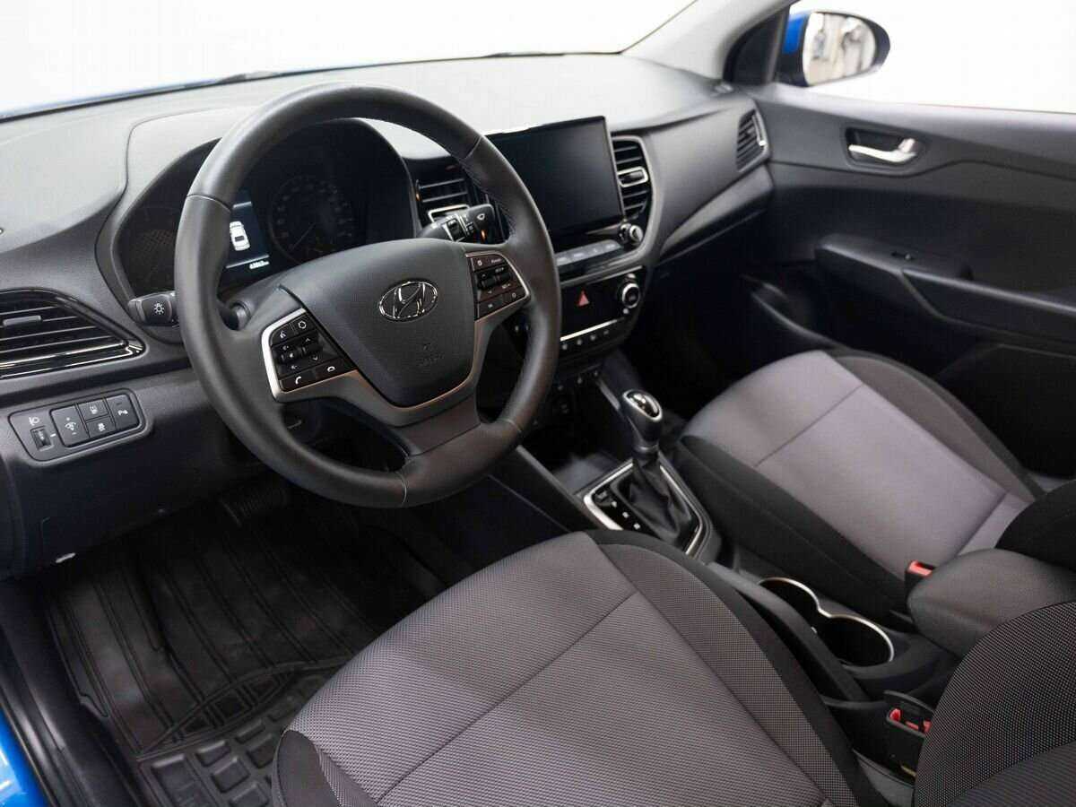 Hyundai Solaris с пробегом — 2021 год. Фото: #8
