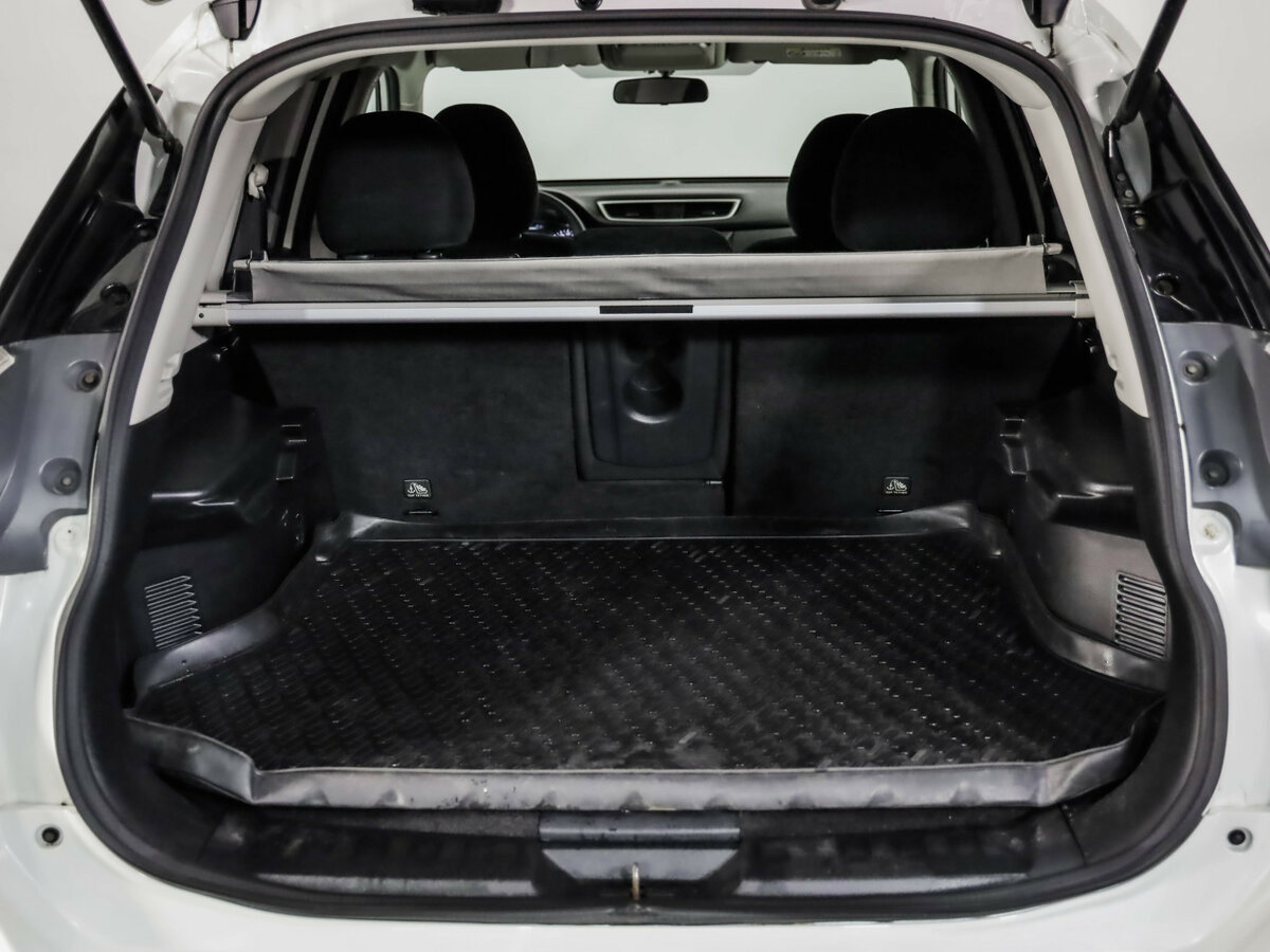Nissan X-Trail с пробегом — 2016 год. Фото: #25