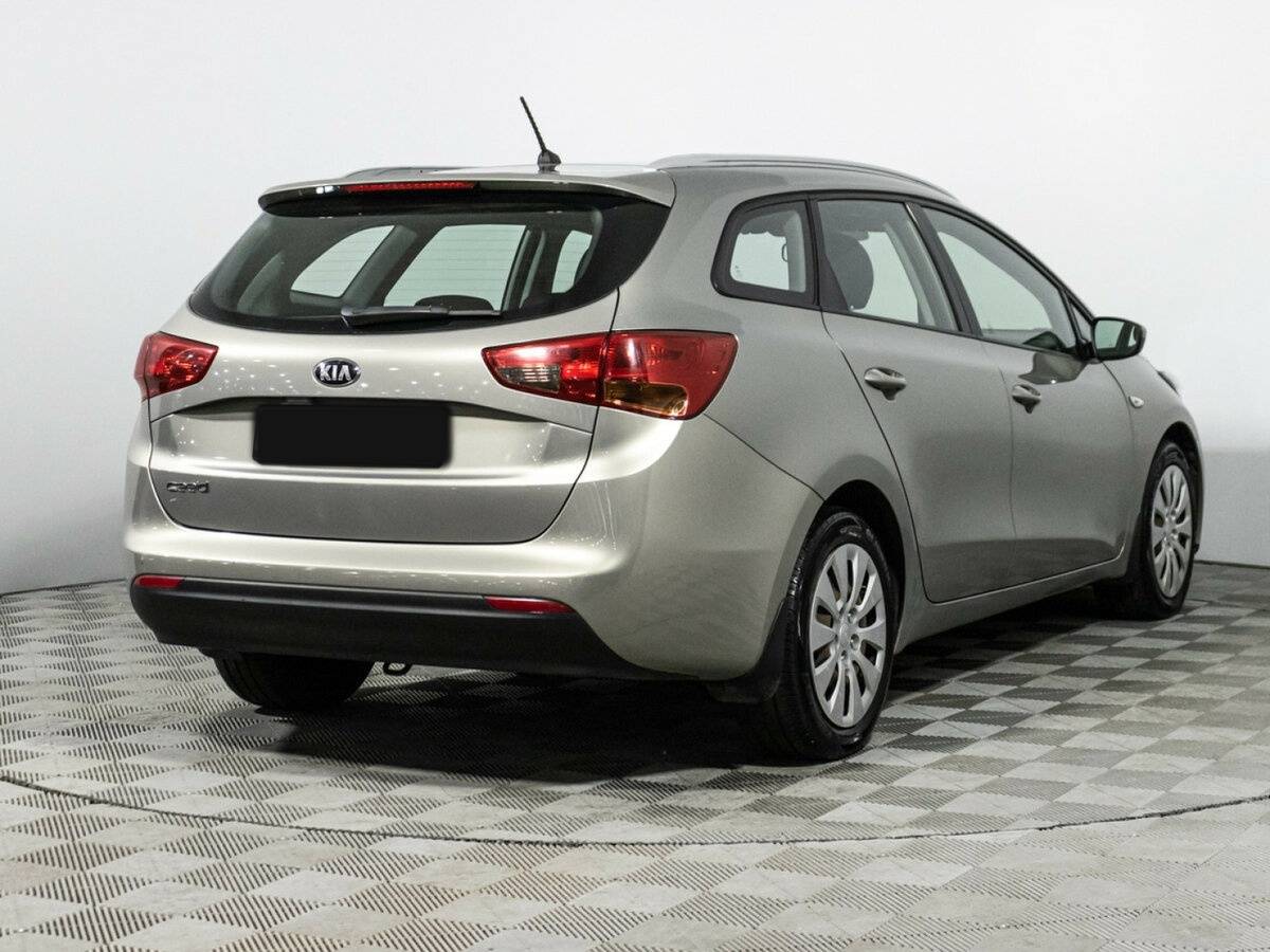Kia Ceed с пробегом — 2012 год. Фото: #4